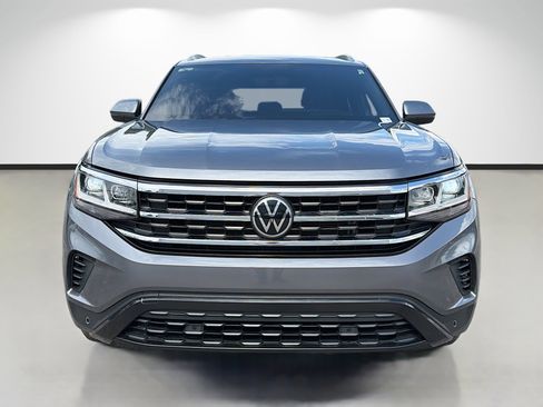 Used 2023 Volkswagen Atlas Cross Sport SE w/ Panoramic Sunroof Package FWD image 8