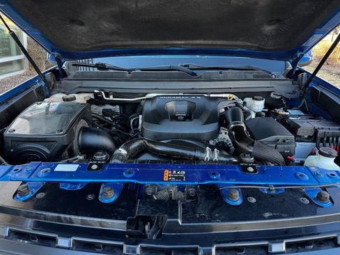 Used 2019 Chevrolet Colorado ZR2 image 15