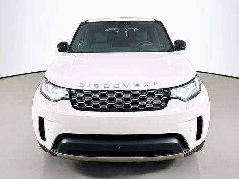 Used 2025 Land Rover Discovery S AWD/4WD image 2