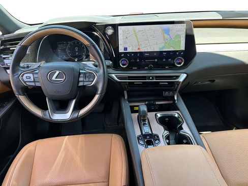 Used 2023 Lexus RX 350 Premium w/ Accessory Package AWD/4WD image 19