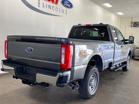 New 2026 Ford F250 XL w/ XL Chrome Package AWD/4WD image 7