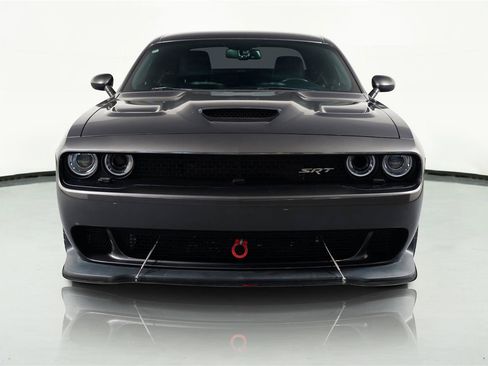 Used 2016 Dodge Challenger SRT Hellcat RWD image 25