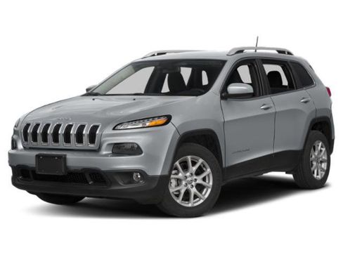 Used 2015 Jeep Cherokee Latitude w/ Comfort/Convenience Group AWD/4WD image 4