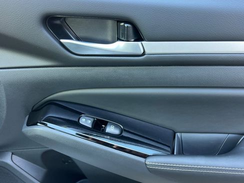 New 2025 Nissan Altima 2.5 SL image 20