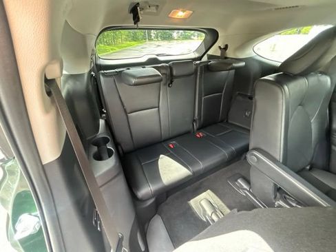 Certified 2025 Toyota Highlander Platinum AWD/4WD image 55
