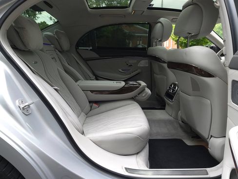 Used 2017 Mercedes-Benz S 63 AMG 4MATIC Sedan w/ Warmth & Comfort Package image 18