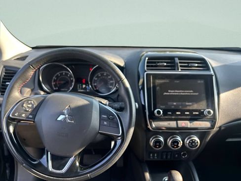 Used 2023 Mitsubishi Outlander Sport AWD image 28