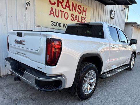 Used 2021 GMC Sierra 1500 SLT image 3