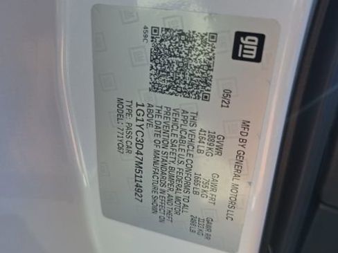 Used 2021 Chevrolet Corvette Stingray Premium Conv w/ Z51 Performance Package image 28