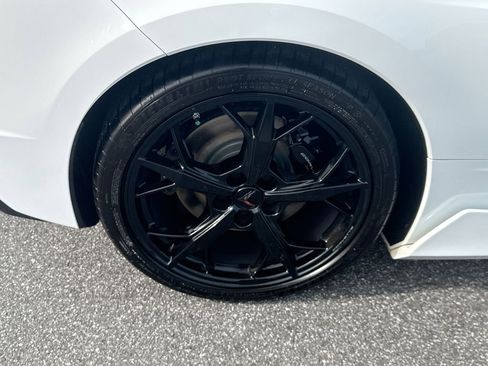 Certified 2022 Chevrolet Corvette Stingray Premium Cpe w/ Z51 Performance Package RWD image 8