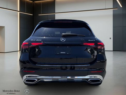 New 2026 Mercedes-Benz GLC 300 4MATIC image 5
