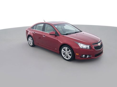 Used 2011 Chevrolet Cruze LTZ w/ RS Package image 3