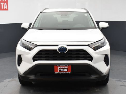 Used 2022 Toyota RAV4 LE AWD/4WD image 7