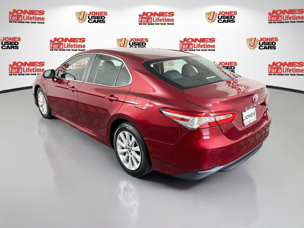 Certified 2018 Toyota Camry LE FWD image 2