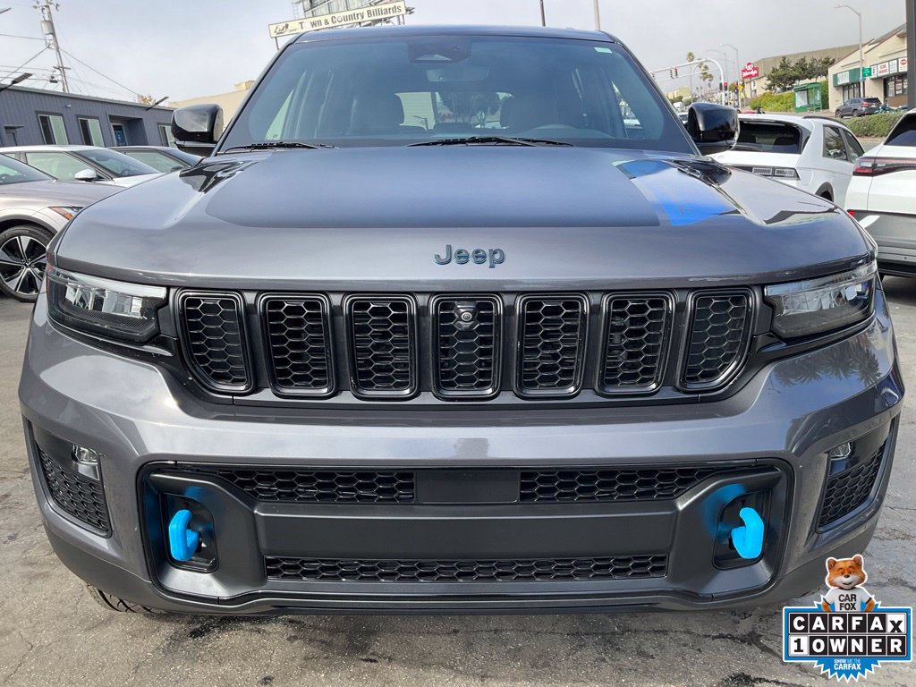 Used 2023 Jeep Grand Cherokee Trailhawk AWD/4WD image 2