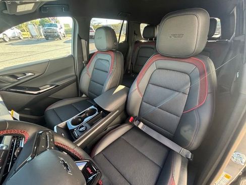 New 2026 Chevrolet Equinox RS image 11