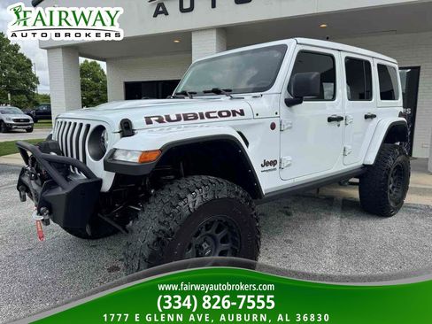 Used 2021 Jeep Wrangler Unlimited Rubicon AWD/4WD image 2