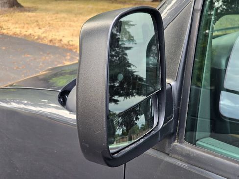 Used 2017 Chevrolet Express 2500 LS RWD image 24