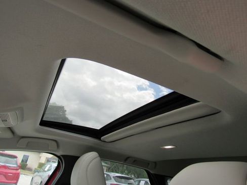 Used 2020 MAZDA CX-30 FWD w/ Premium Package image 24