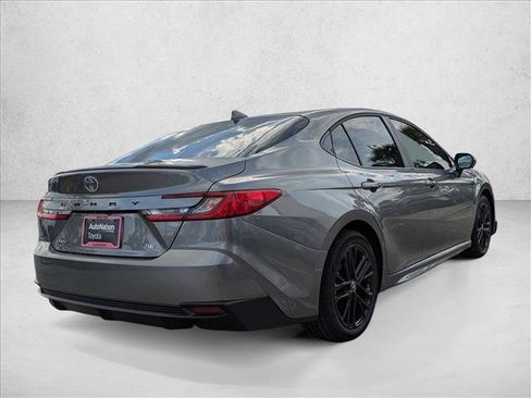 New 2026 Toyota Camry SE FWD image 2