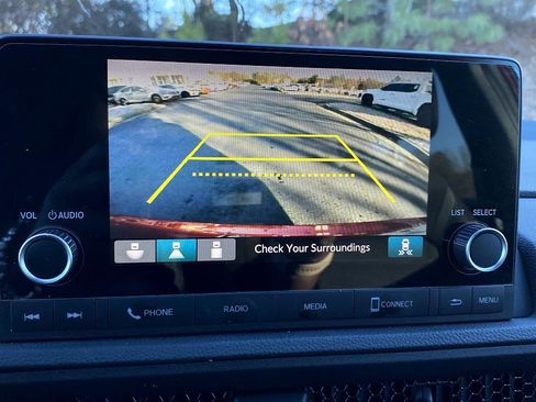 Used 2024 Honda CR-V Sport image 15