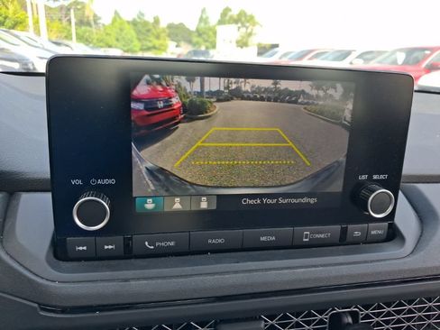 Certified 2023 Honda Accord LX image 22