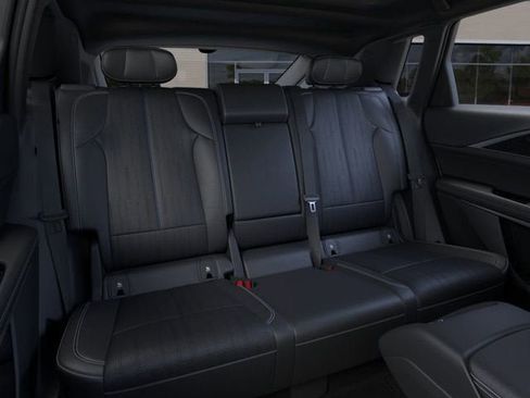 New 2025 Cadillac Lyriq Sport AWD/4WD image 17