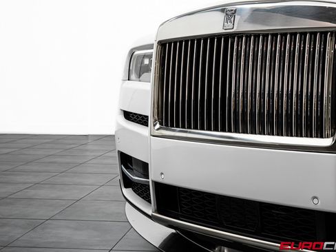 Used 2022 Rolls-Royce Cullinan image 13