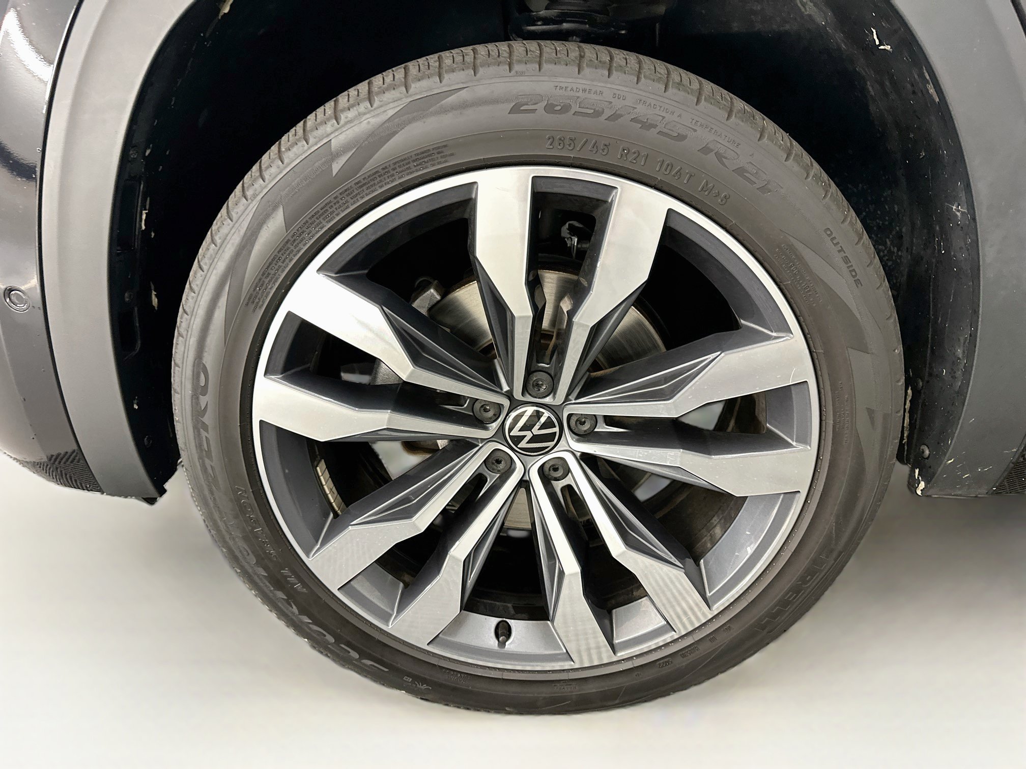 Used 2023 Volkswagen Atlas SEL Premium AWD/4WD image 38