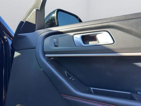 Used 2025 Ford Explorer ST-Line w/ Premium Package image 17