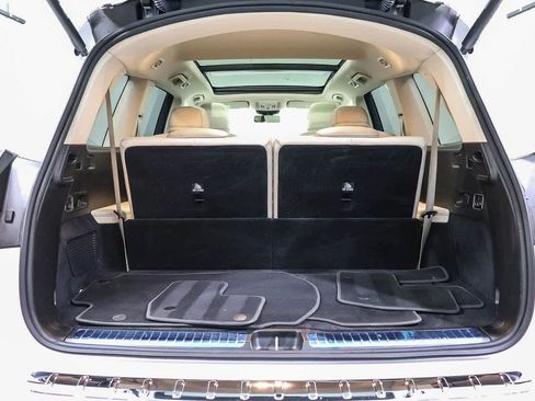 Used 2022 Mercedes-Benz GLS 450 4MATIC image 28