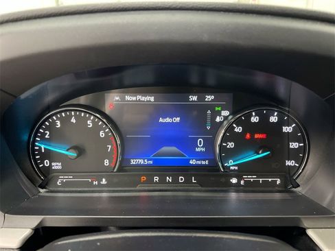 Used 2023 Ford Explorer XLT w/ Equipment Group 202A image 11