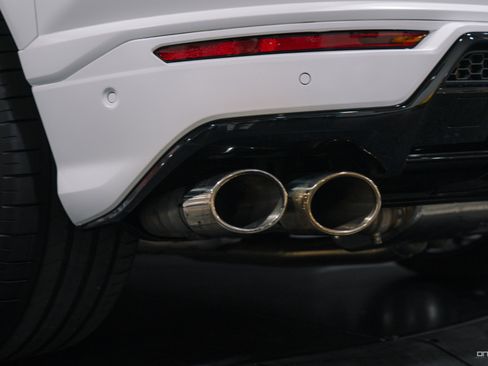 Used 2019 Lamborghini Urus image 22