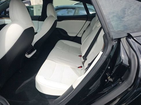 Used 2022 Tesla Model S AWD/4WD image 8