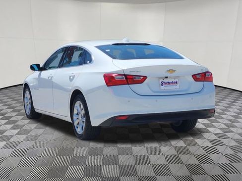 Used 2024 Chevrolet Malibu LT image 3