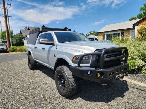 Used 2017 RAM 2500 Laramie AWD/4WD image 42