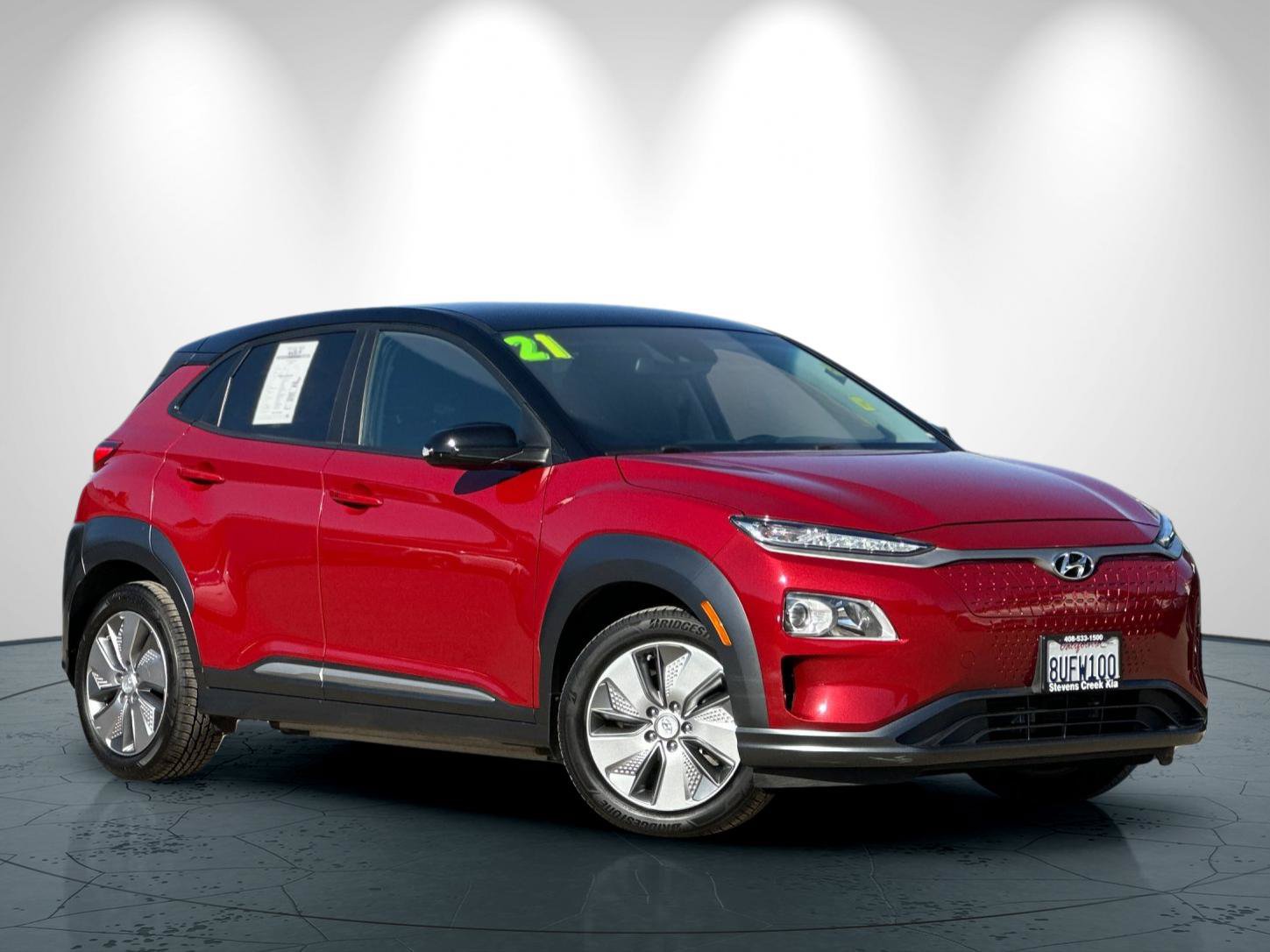 Used 2021 Hyundai Kona SEL w/ Cargo Package FWD image 2