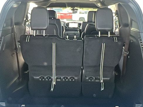 New 2026 Chrysler Pacifica Select image 12