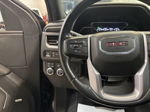 Used 2021 GMC Yukon SLT AWD/4WD image 14