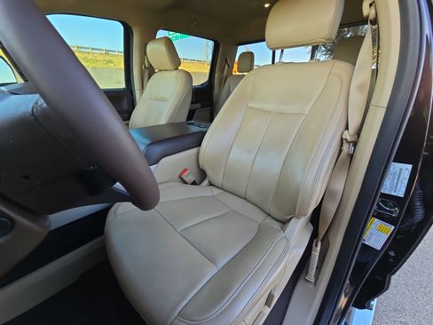 Certified 2020 Ford F150 Lariat w/ Equipment Group 502A Luxury image 12