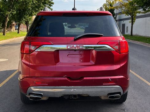 Used 2019 GMC Acadia Denali w/ LPO, Floor Liner Package AWD/4WD image 4