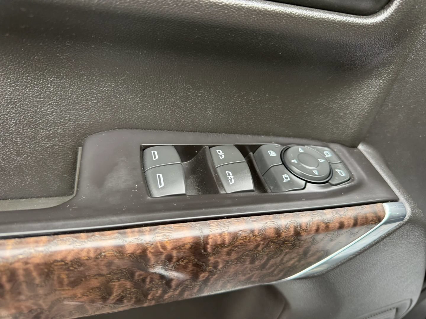 Used 2019 GMC Sierra 1500 Denali w/ Driver Alert Package II AWD/4WD image 25