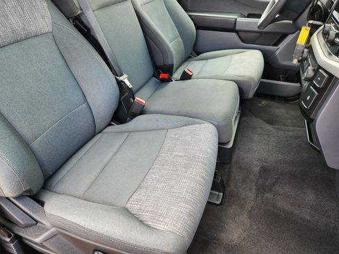 Used 2023 Ford F150 XLT image 14