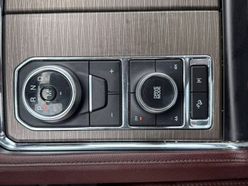 Used 2022 Ford Expedition Max Limited AWD/4WD image 7