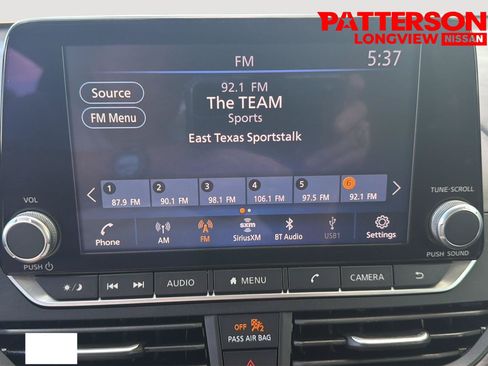 Used 2025 Nissan Altima 2.5 SV FWD image 7