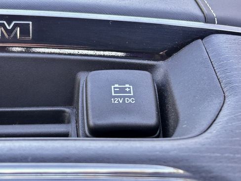 Certified 2022 RAM 1500 Limited image 30