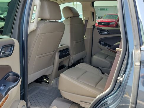 Used 2020 Chevrolet Tahoe Premier w/ Max Trailering Package AWD/4WD image 13