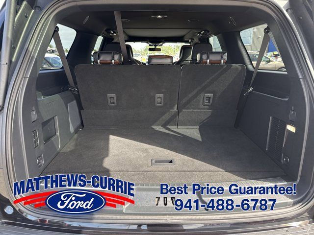 Used 2024 Lincoln Navigator L Reserve AWD/4WD image 13