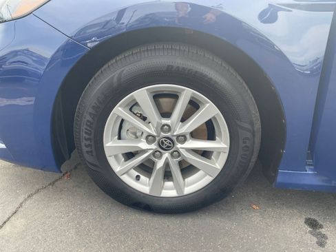 Used 2025 Toyota Camry LE image 23