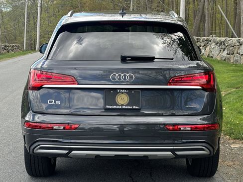 Used 2023 Audi Q5 2.0T Premium w/ Convenience Package AWD/4WD image 16